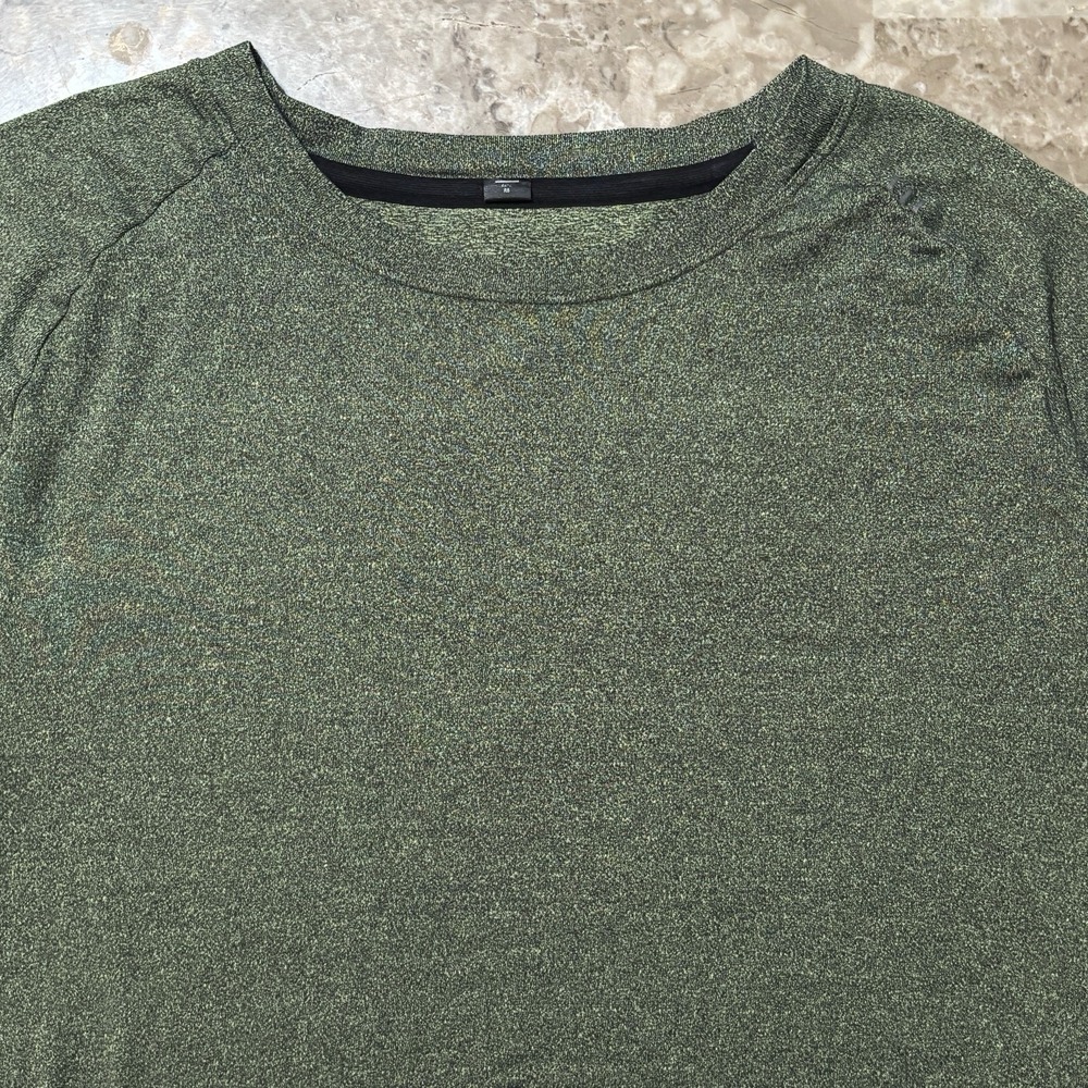 Lululemon Shirt Mens Large License To Train Green Short Sleeve Drysense Gym
